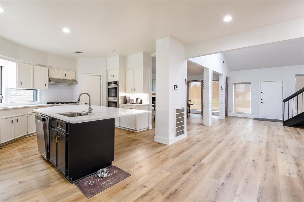 7702 Moondance Lane, Houston, Texas image 19