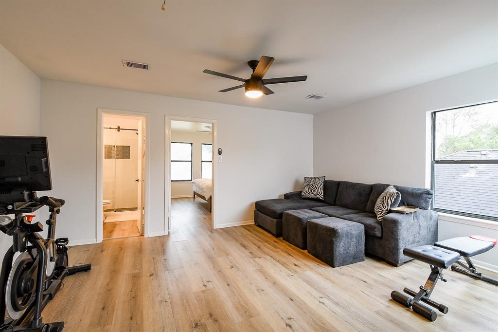 7702 Moondance Lane, Houston, Texas image 13