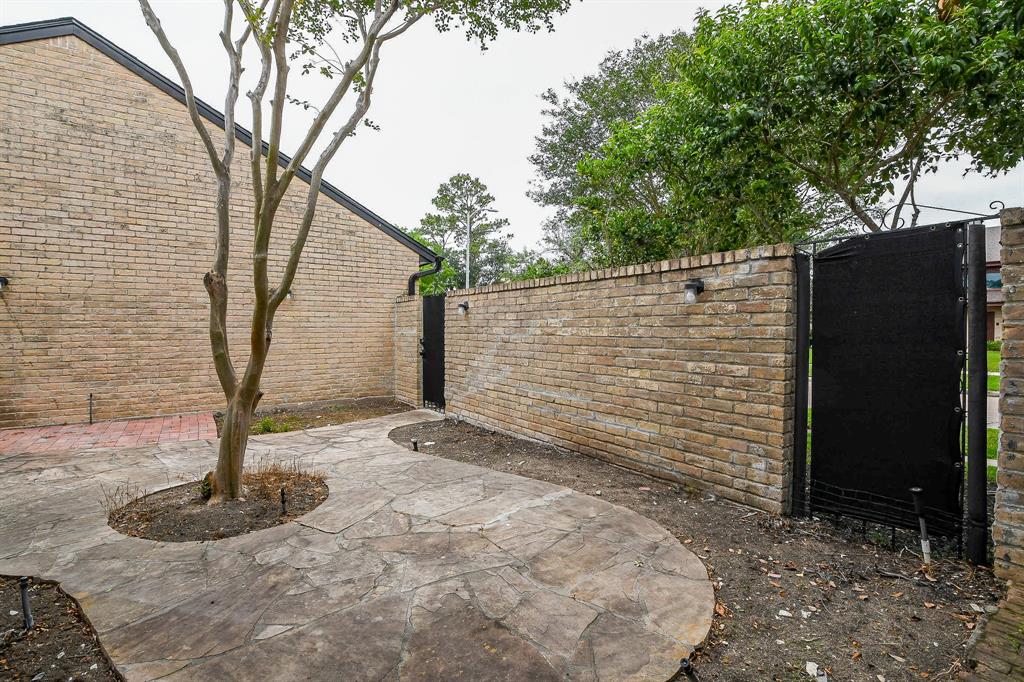 7702 Moondance Lane, Houston, Texas image 29