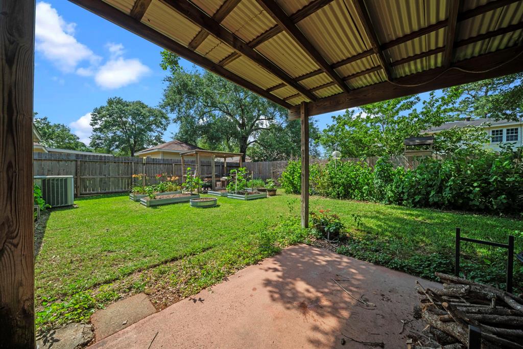 4830 Diehlwood Place, Spring, Texas image 12