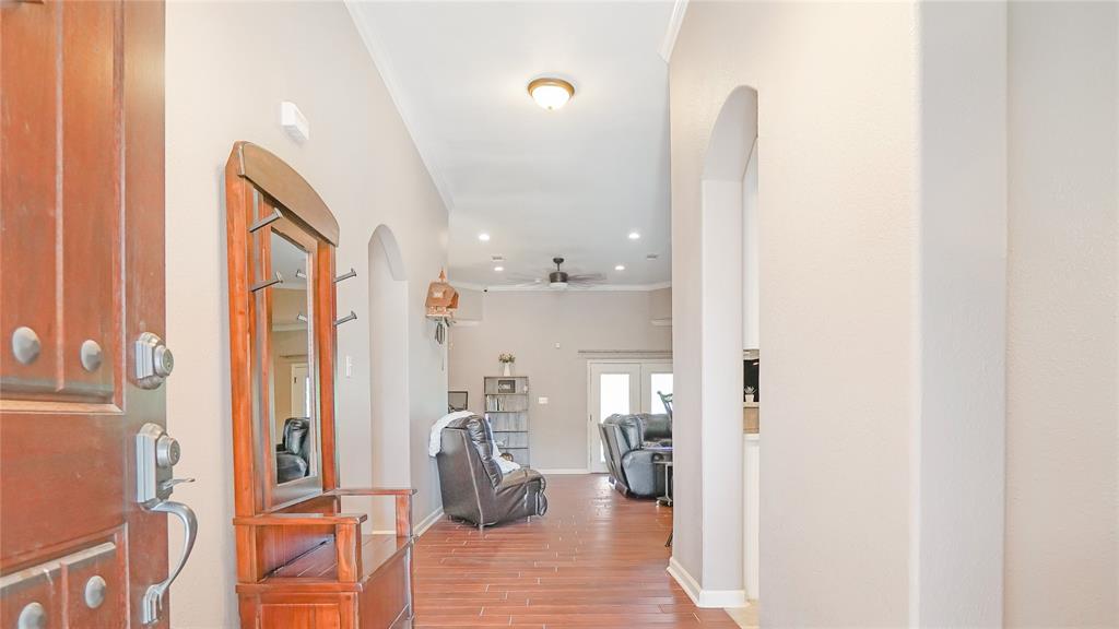 4363 Captain Kidd Way, Beaumont, Texas image 3
