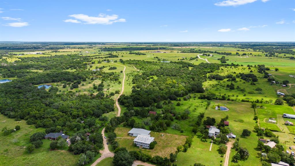 812 W Tobias Road, Ellinger, Texas image 16