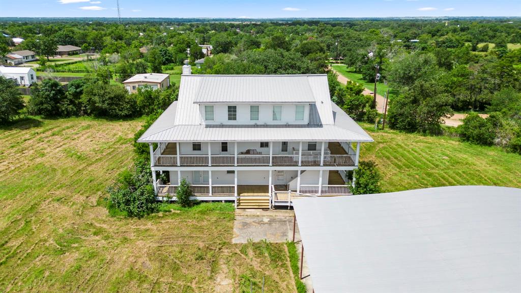 812 W Tobias Road, Ellinger, Texas image 17