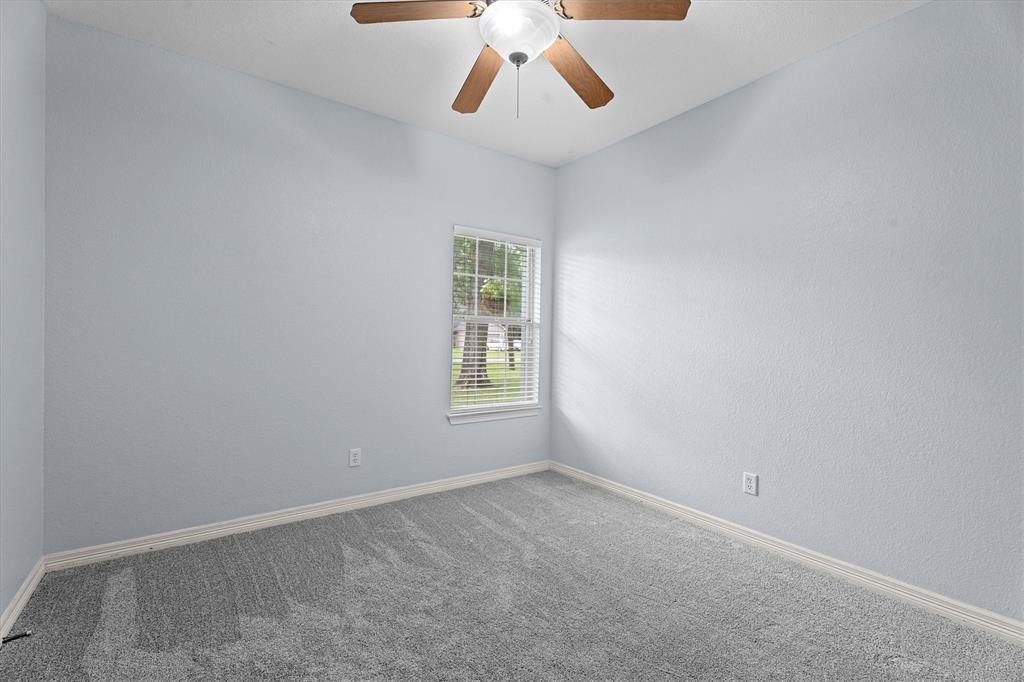 11807 Walraven Drive, Huffman, Texas image 16