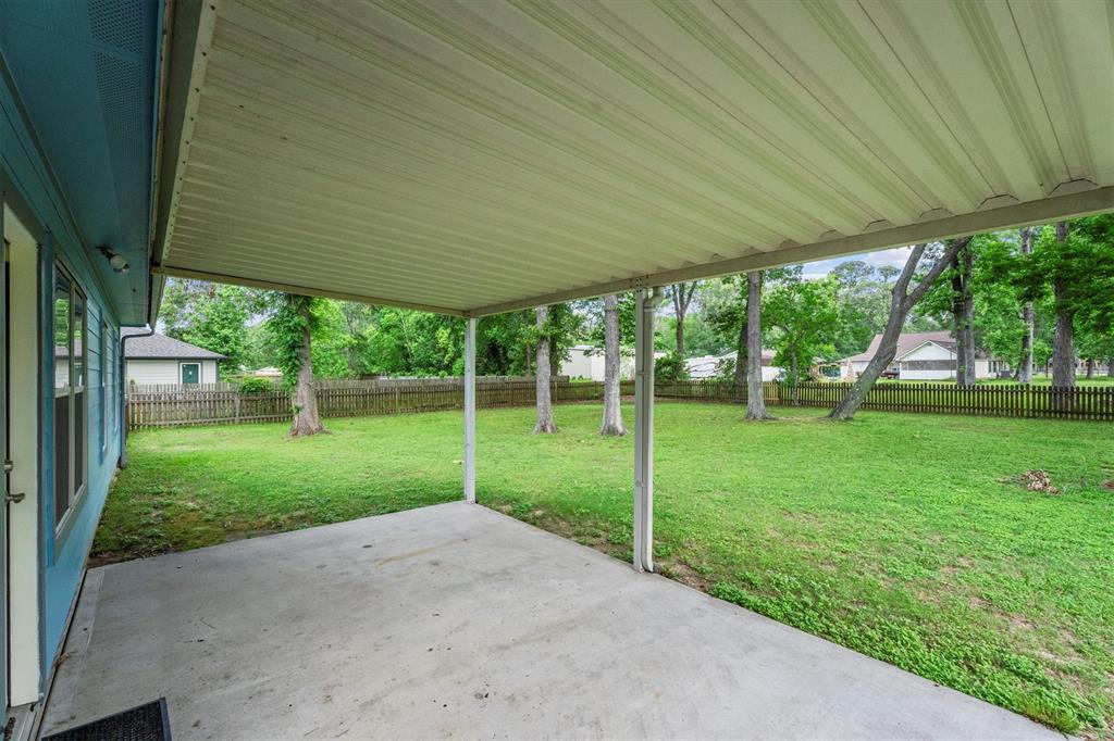 11807 Walraven Drive, Huffman, Texas image 29