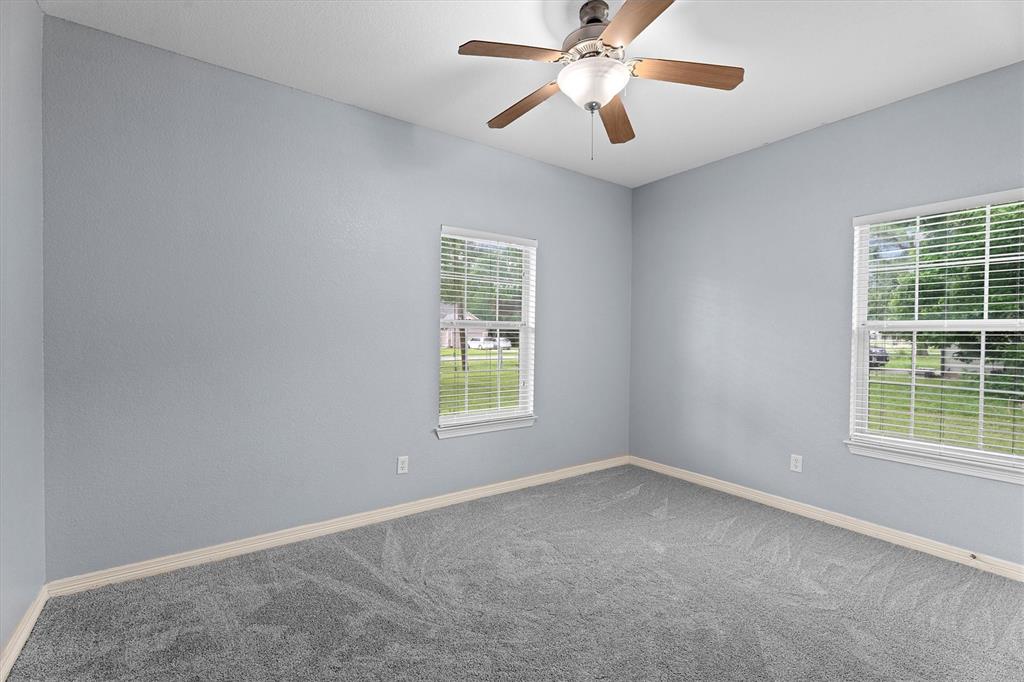 11807 Walraven Drive, Huffman, Texas image 18