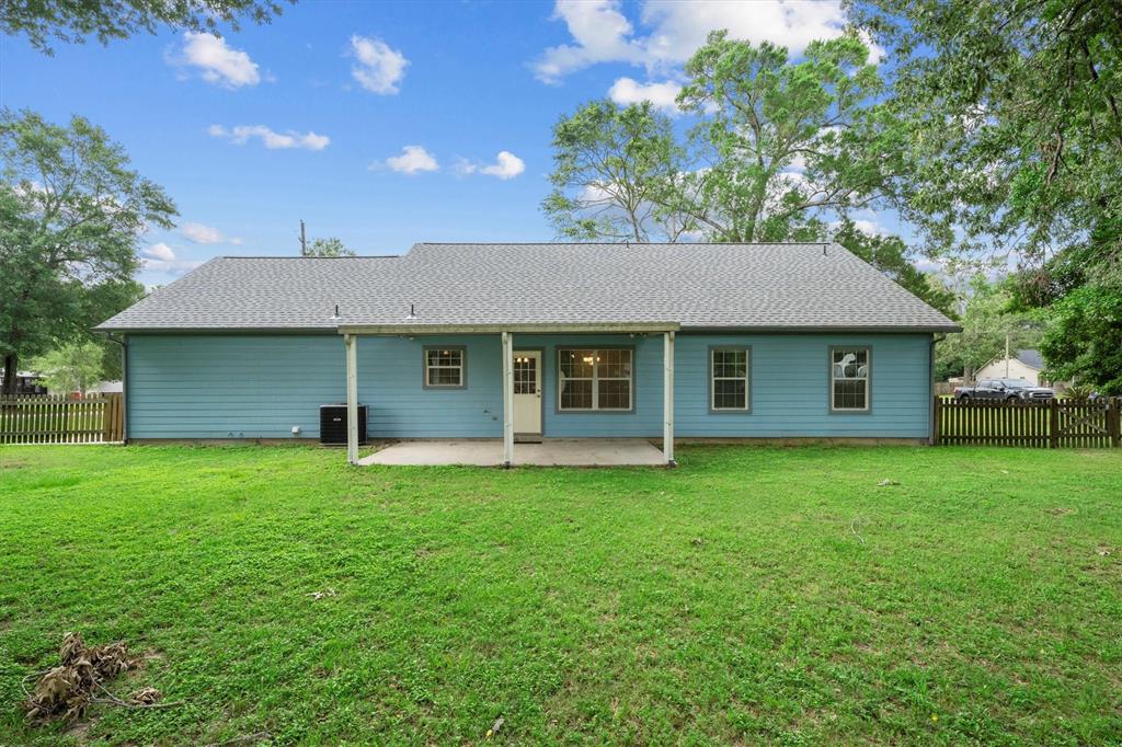 11807 Walraven Drive, Huffman, Texas image 28