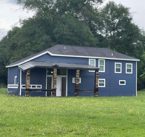 Photo of 10405 Gulf Meadows Drive, Houston, TX 77075 (MLS # 35851535)