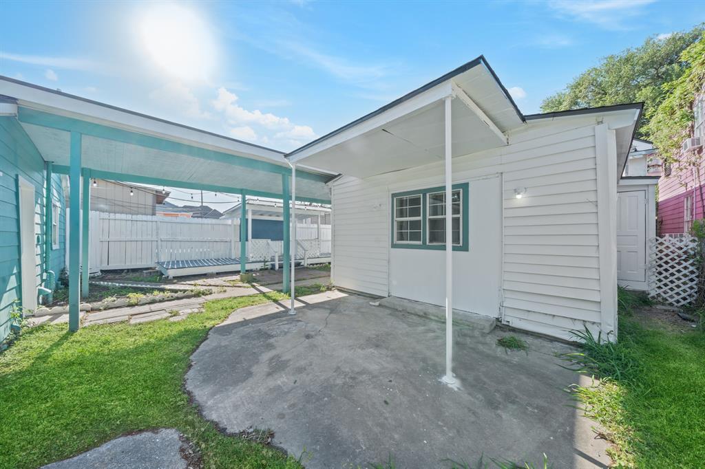 2823 Bernardo De Galvez Avenue, Galveston, Texas image 27