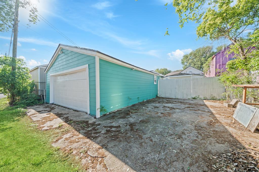 2823 Bernardo De Galvez Avenue, Galveston, Texas image 29