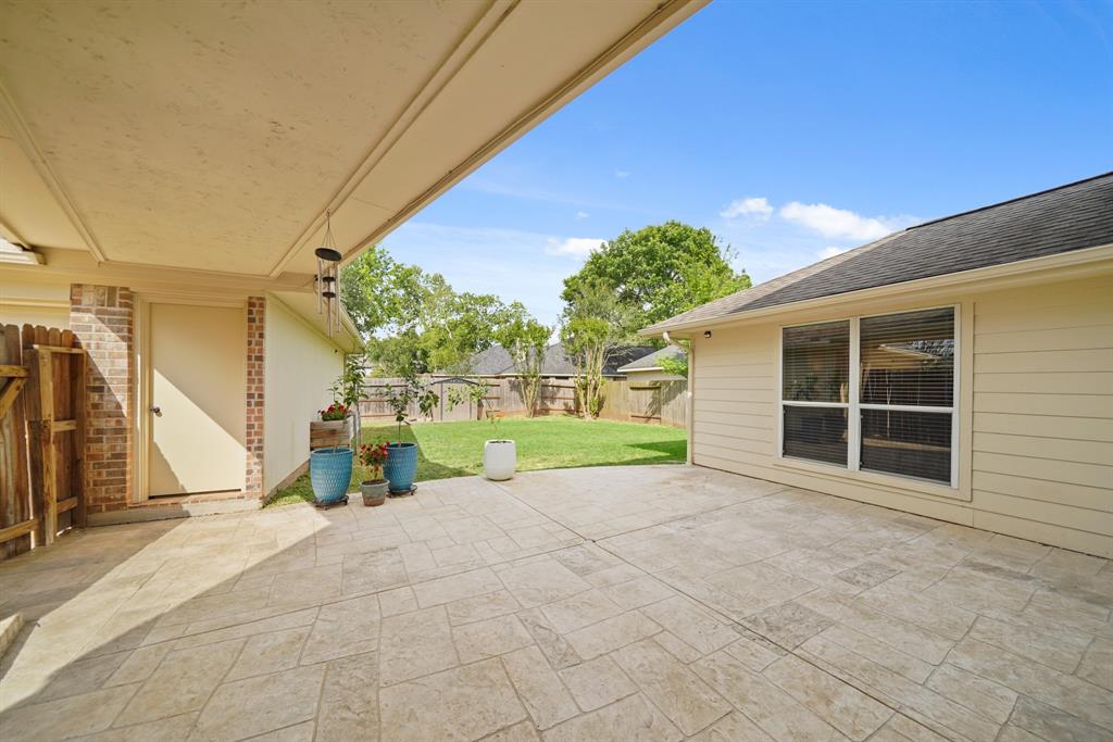 3914 N Barnett Way, Missouri City, Texas image 31