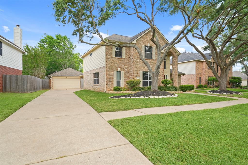 3914 N Barnett Way, Missouri City, Texas image 3