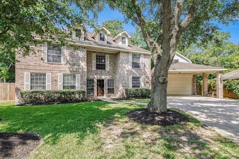 A home in League City