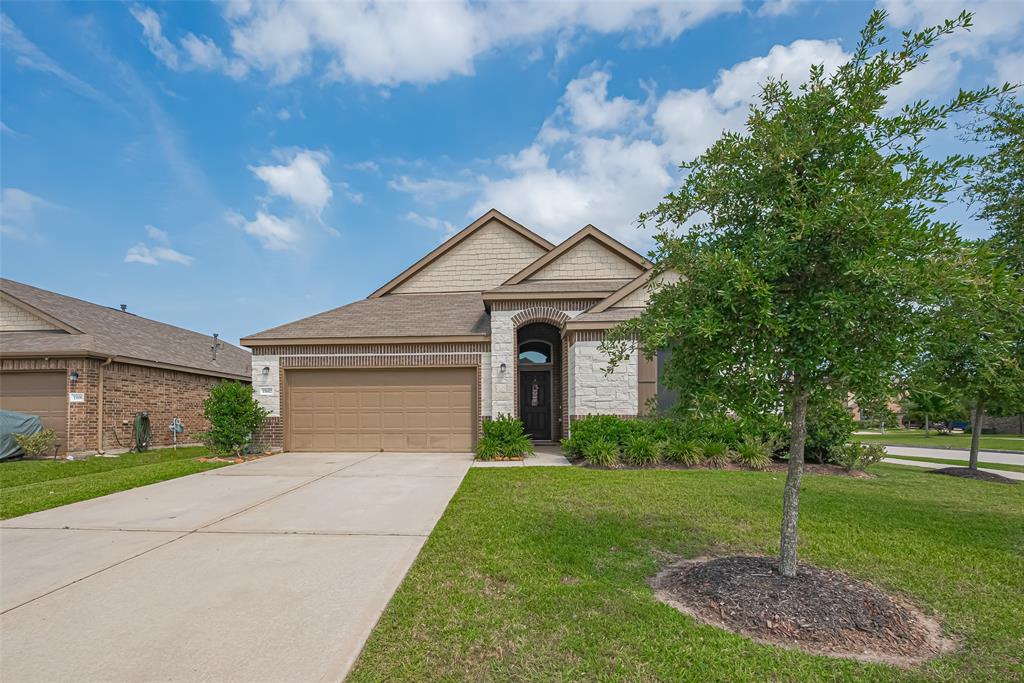 15602 Clearwater Bend Drive