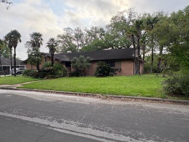 3102 La Vista Avenue, Bay City, Texas image 3