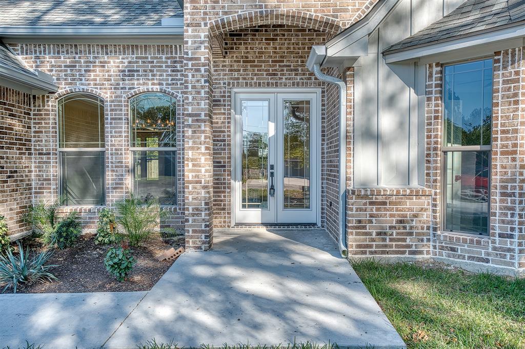 255 W Caldwood Drive, Beaumont, Texas image 3