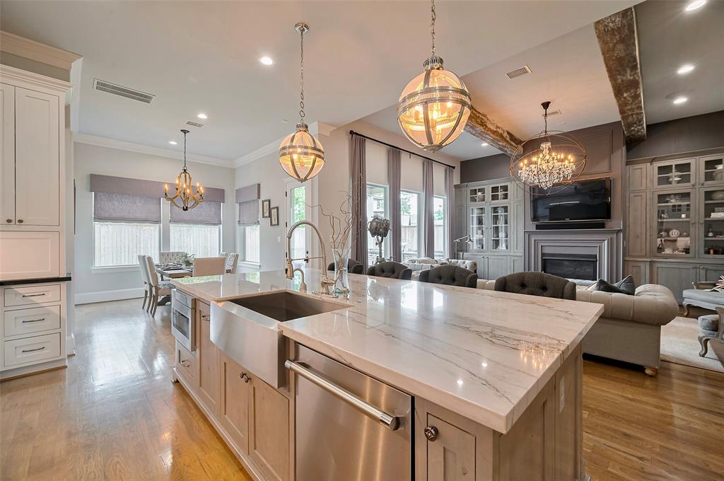 1906 Althea Drive, Houston, Texas image 17