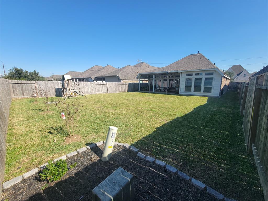 3206 Primrose Canyon Lane, Pearland, Texas image 25