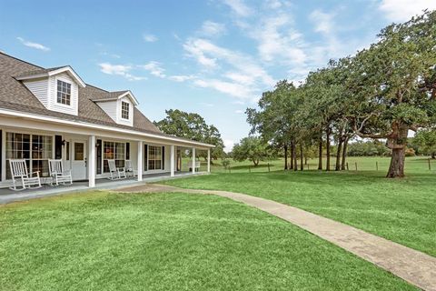 A home in La Grange