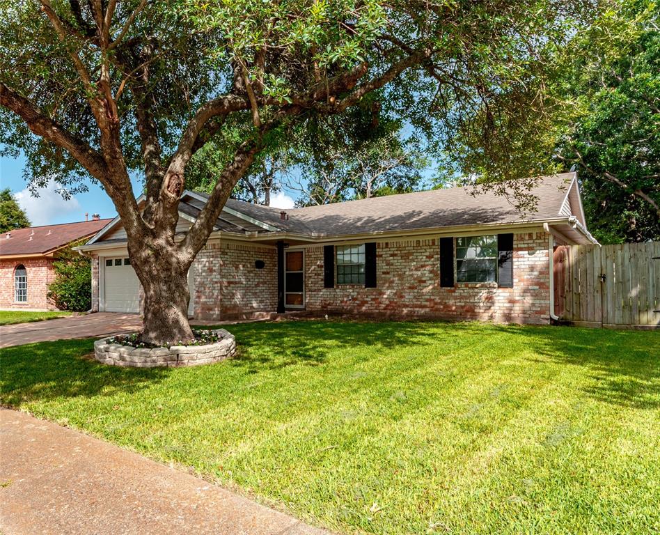 9807 Catlett Lane, La Porte, Texas image 2
