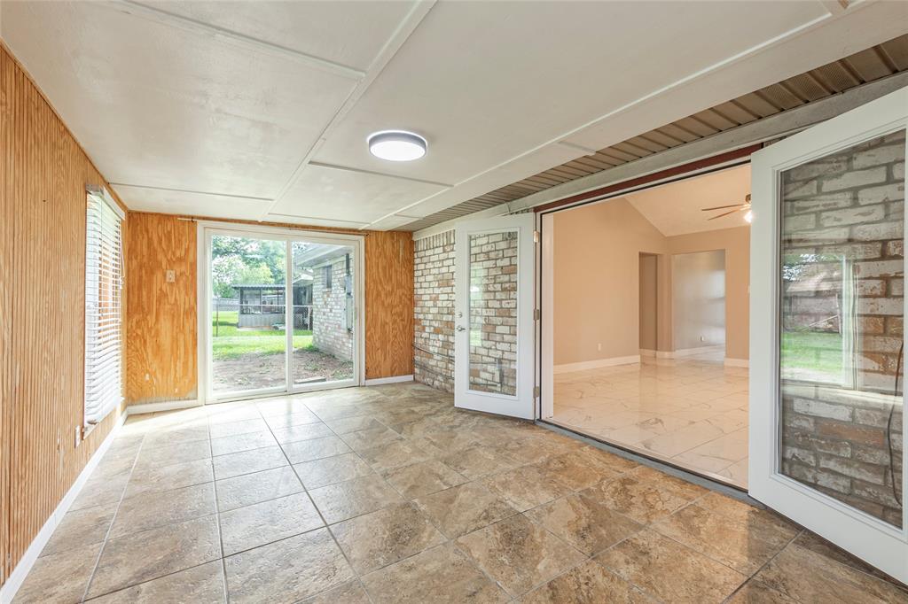 9807 Catlett Lane, La Porte, Texas image 13