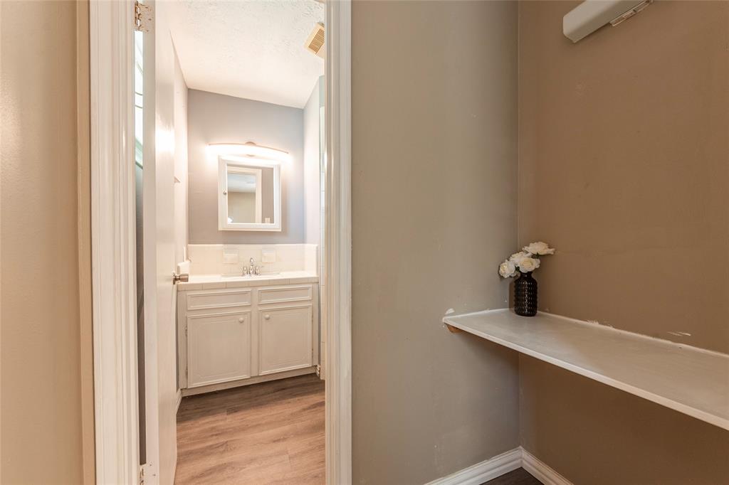 9807 Catlett Lane, La Porte, Texas image 21