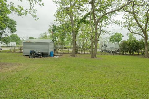 A home in Brazoria