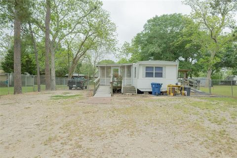 A home in Brazoria