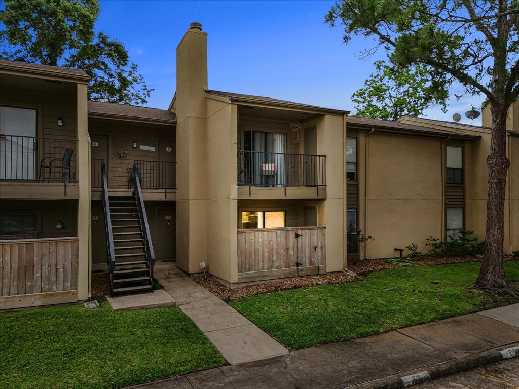 3300 Pebblebrook Drive #7, Seabrook, Texas image 1