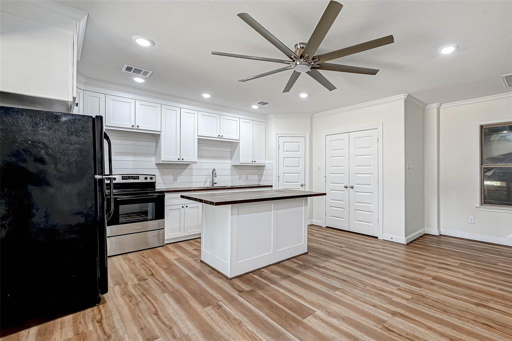 6121 County Road 225 Rd, Hungerford, Texas image 33
