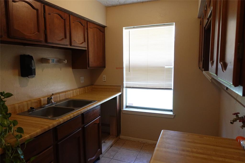20027 Chipplegate Lane, Humble, Texas image 9