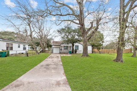 A home in La Marque