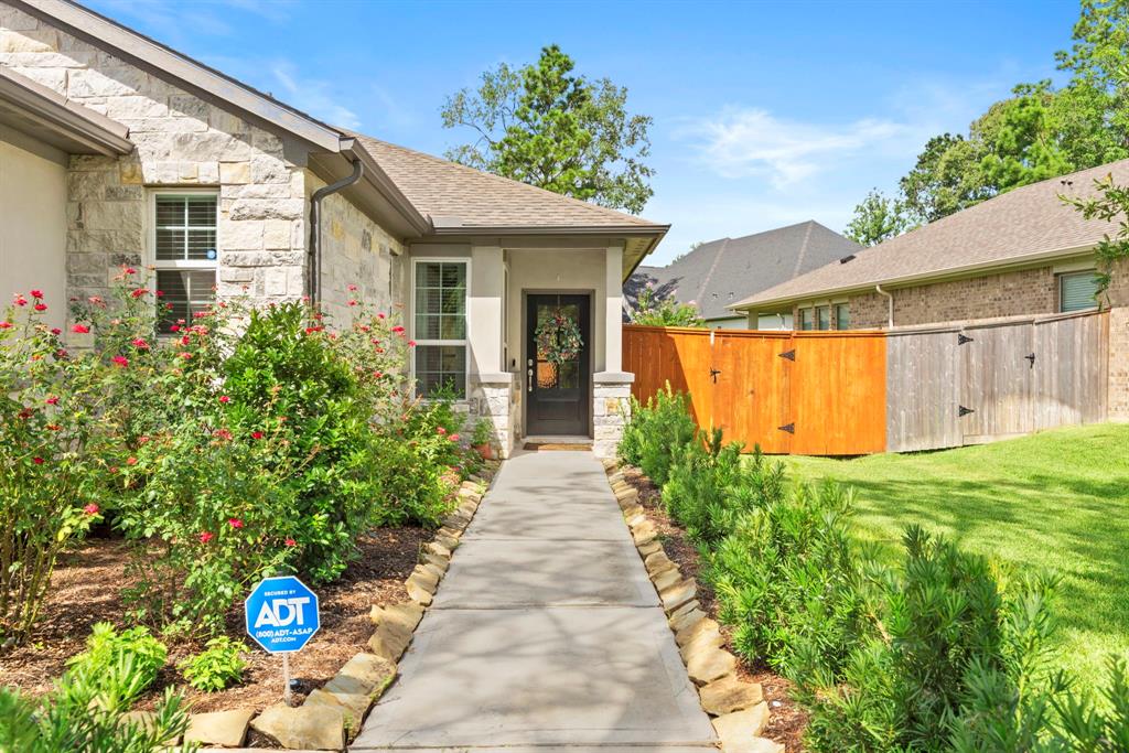 247 N Wild Petunia Trail