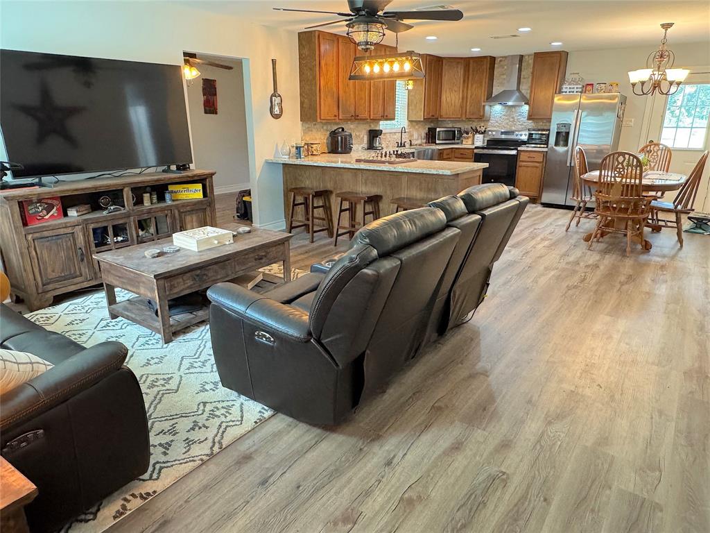 40 Bounds Lane, Huffman, Texas image 2