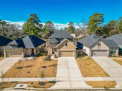 Single Family Residence in Pinehurst TX 35436 Woodtrace Circle.jpg