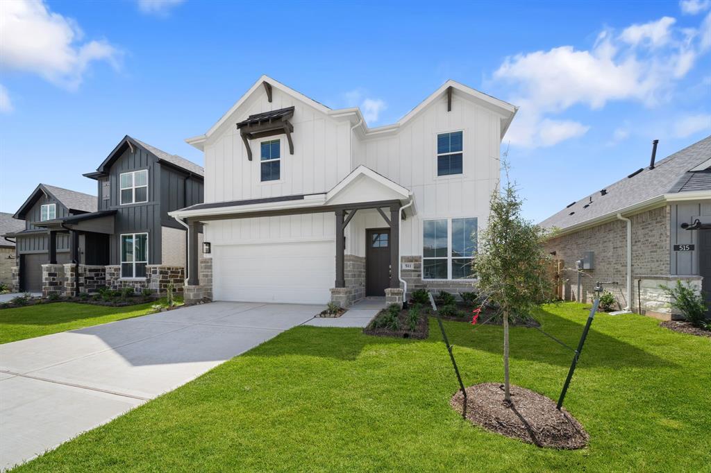 511 Ruby Bend Lane