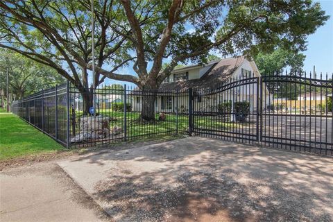 A home in Pasadena