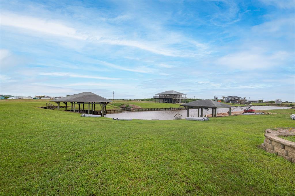 114 White Marlin Drive, Port Lavaca, Texas image 2