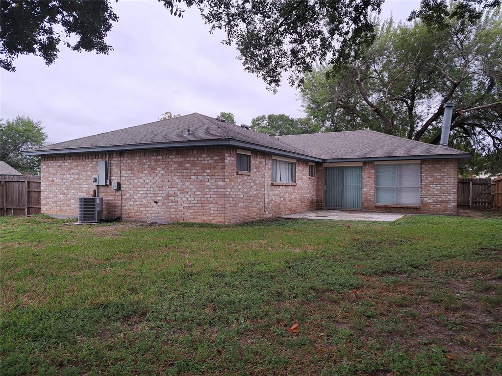 7902 Birchbark Drive, Humble, Texas image 4