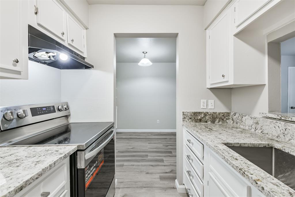 4500 Sherwood Lane #11, Houston, Texas image 13
