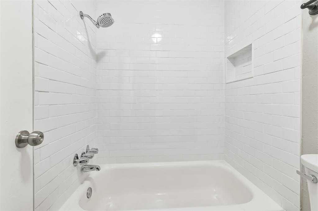 4500 Sherwood Lane #11, Houston, Texas image 19