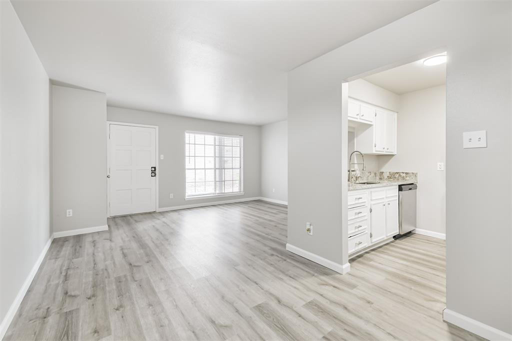 4500 Sherwood Lane #11, Houston, Texas image 11
