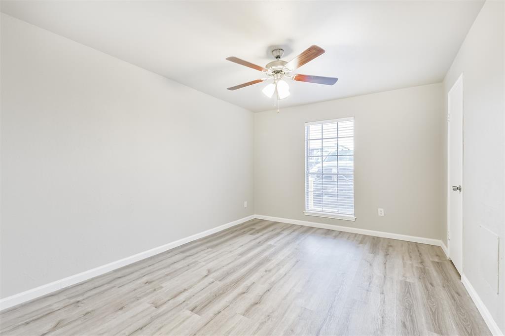 4500 Sherwood Lane #11, Houston, Texas image 16