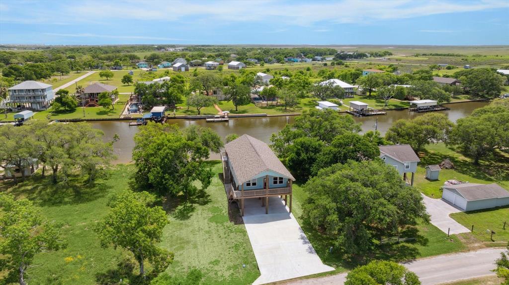 1822 County Road 297, Sargent, Texas image 4