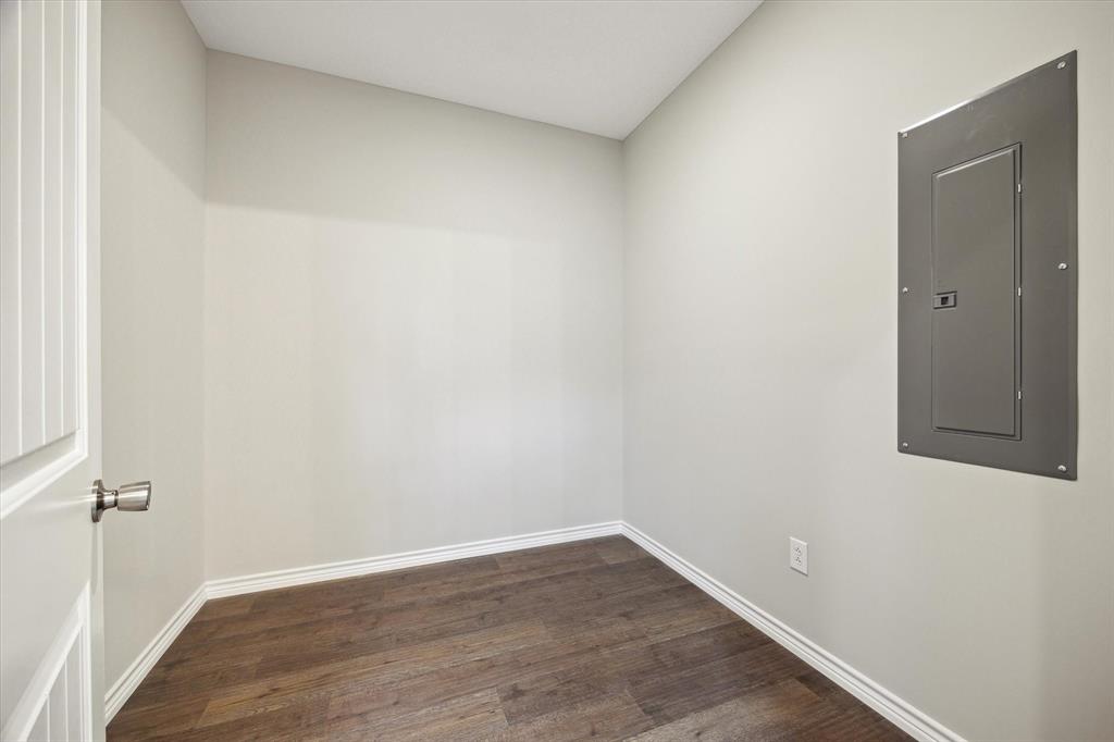 1822 County Road 297, Sargent, Texas image 30