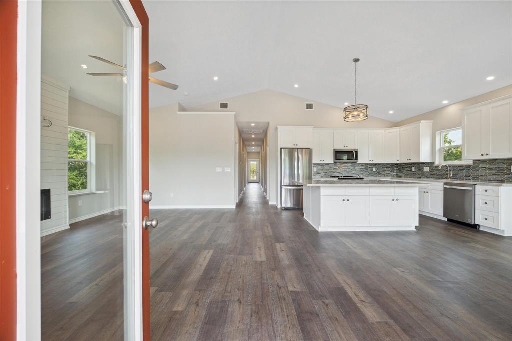 1822 County Road 297, Sargent, Texas image 11