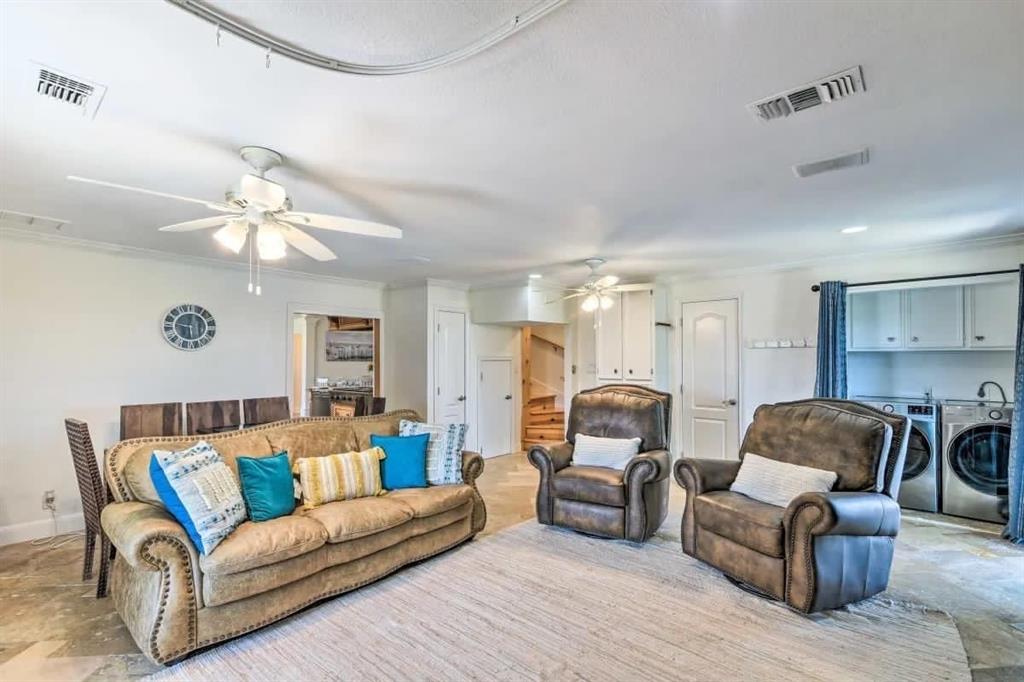4027 Spanish Main Boulevard, Galveston, Texas image 43