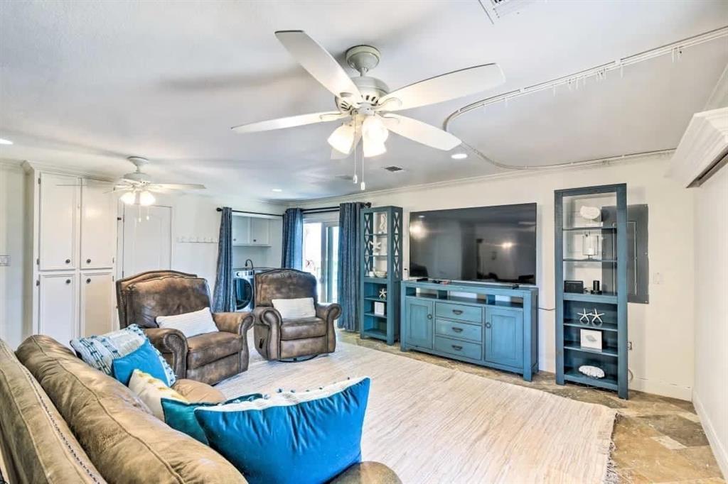 4027 Spanish Main Boulevard, Galveston, Texas image 44
