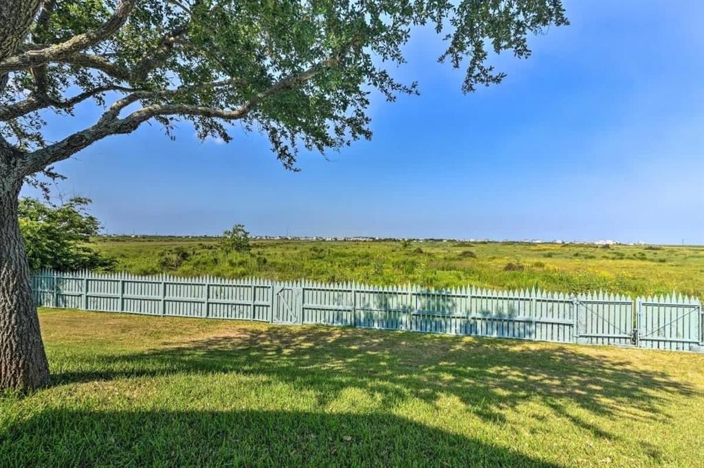 4027 Spanish Main Boulevard, Galveston, Texas image 48