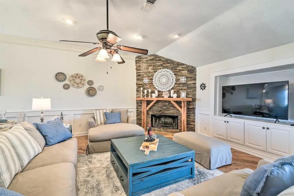 4027 Spanish Main Boulevard, Galveston, Texas image 36